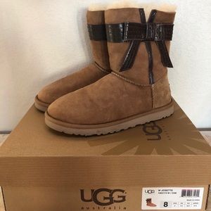 UGG Australia Women’s Josette Chestnut Bow Boots